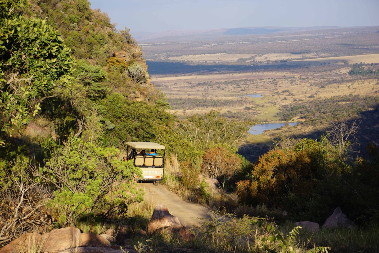 Entabeni driving down to the lower escarpment